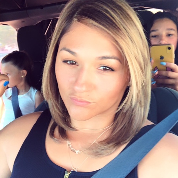 lauraburgos928